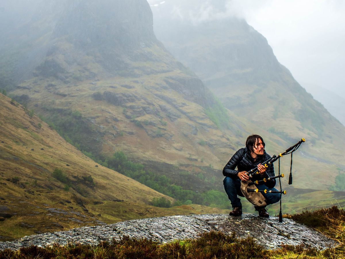 Ross Ainslie & the Sanctuary Band