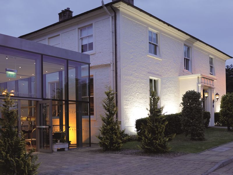 Crutherland House Hotel & Spa opens its doors to love struck couples