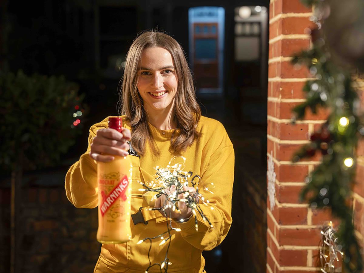 Warninks Advocaat brings a festive Christmas Lights recycling service to Edinburgh