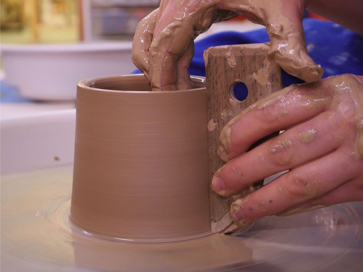 Pottery Wheel: 5 Week Course - Mugs