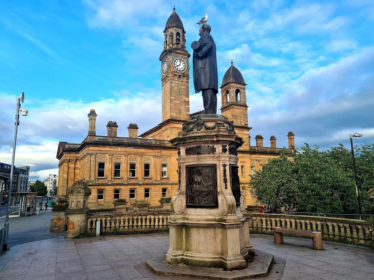 Paisley Heritage Historical Walking Tour at Paisley Abbey, Paisley ...