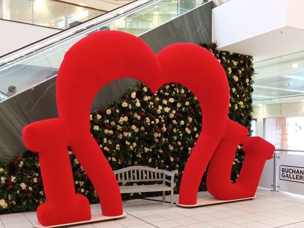 Buchanan Galleries unveils heartfelt installation in celebration of love