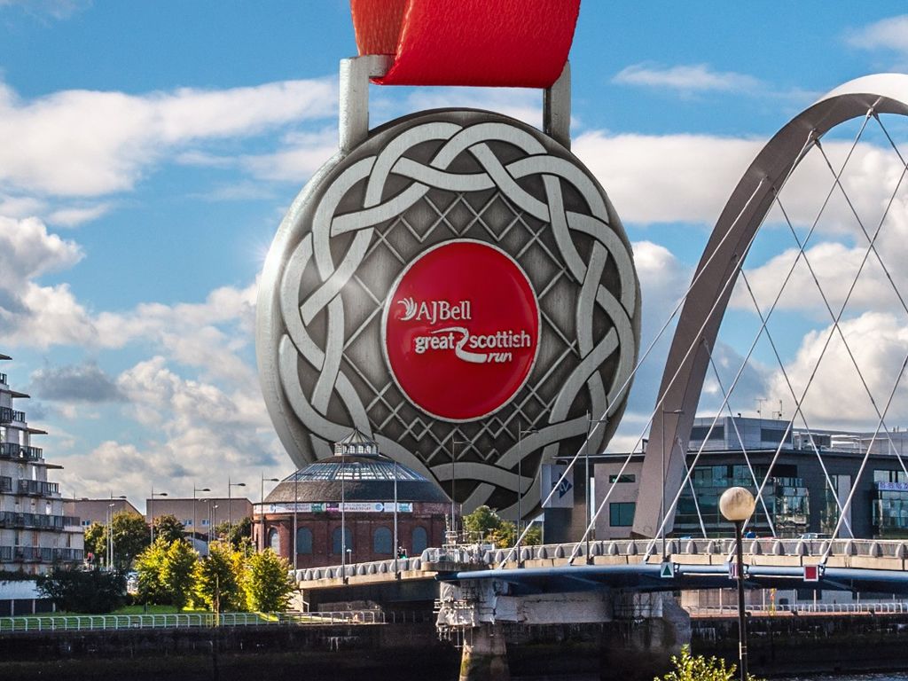 Organisers of the Great Scottish Run unveil 2024 medal design