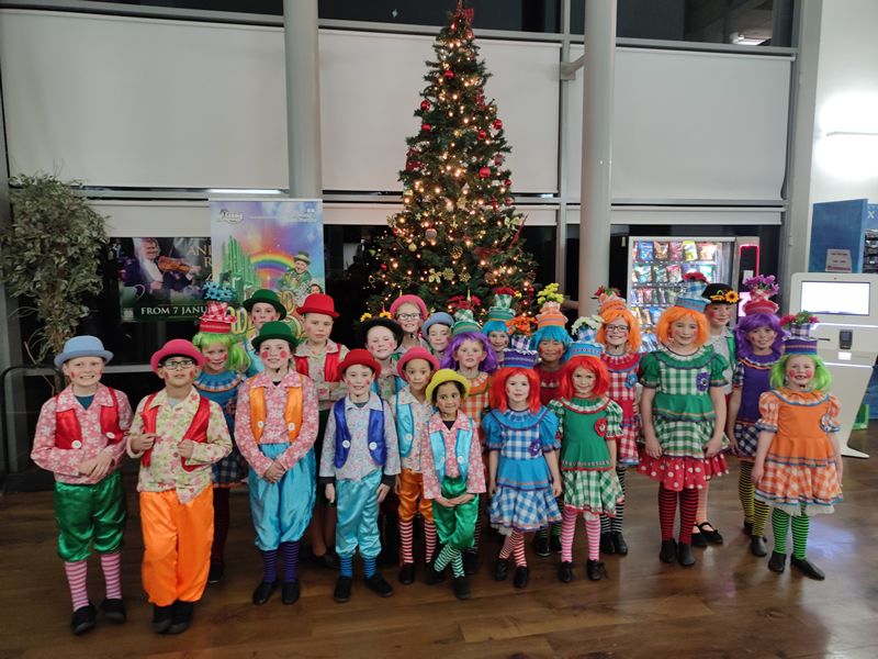 Local pupils land Munchkin roles at panto