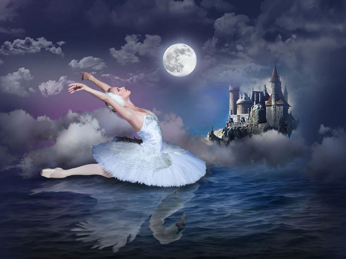 Crown Ballet Presents Swan Lake