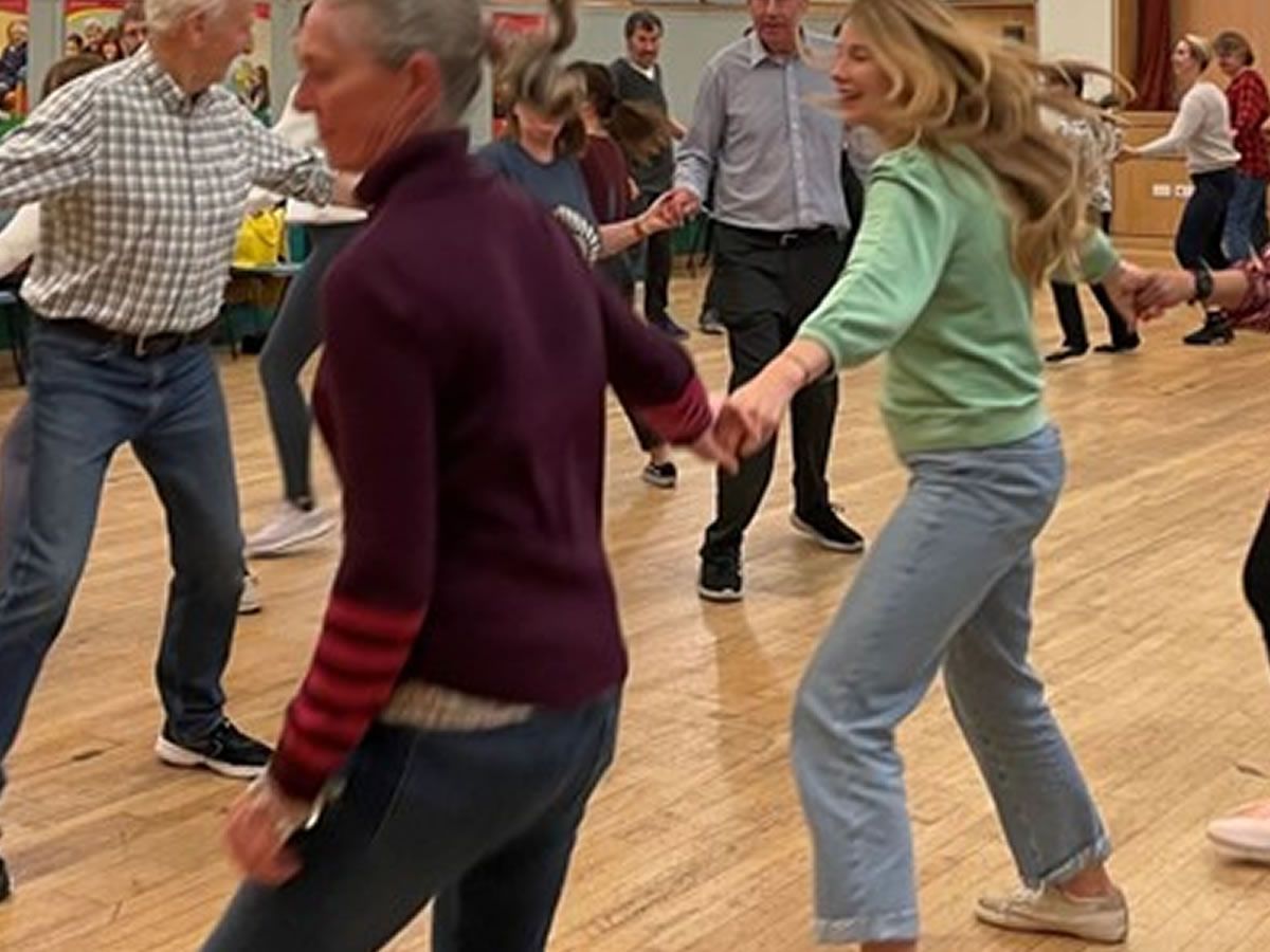 Dance Scottish! Free Scottish Dance Classes for Beginners