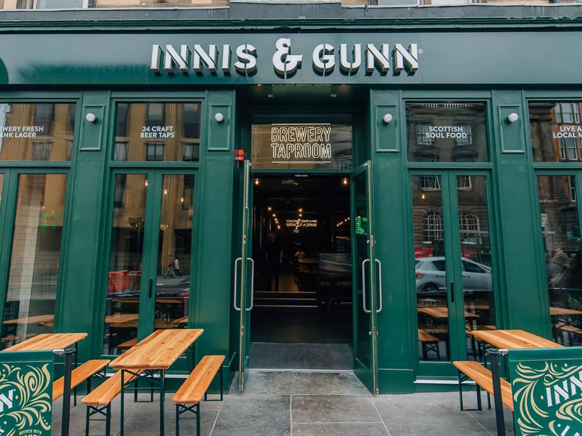 Innis & Gunn Brewery Taproom Edinburgh