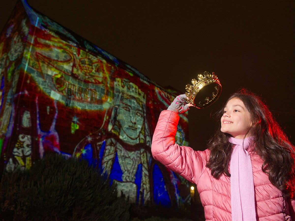 Edinburgh Castle celebrates the 900th anniversary of the city with return of Castle of Light