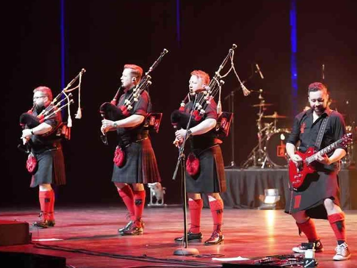 Red Hot Chilli Pipers & Rura - Tartan Parade Celebration Concert