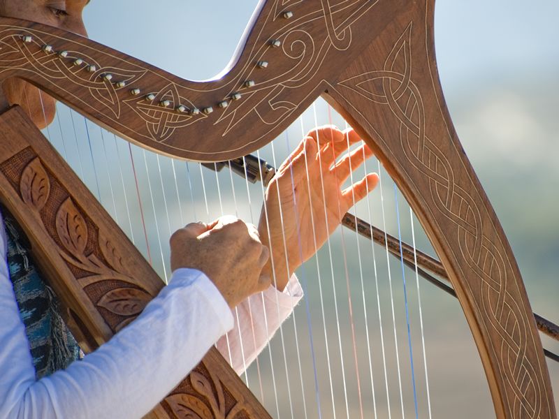 Scottish Folk Music at Jordanhill Parish Church: Esther Norie and Robyn Harris