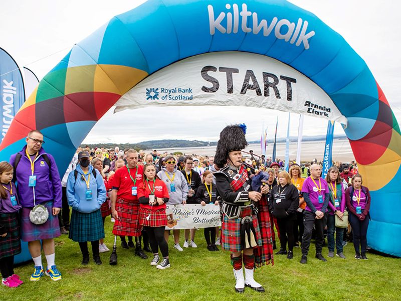 Edinburgh shows its Kiltwalk Kindness