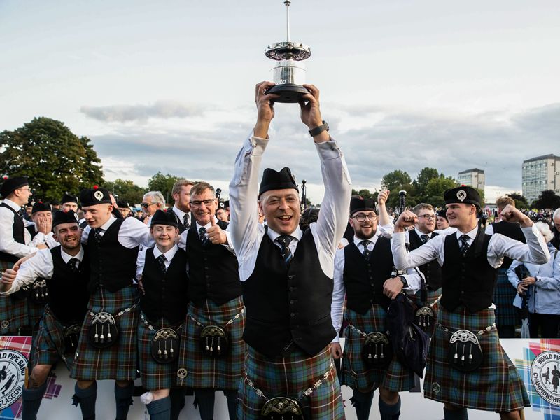 Bathgate band is crowned 2023 World Pipe Band Champions News What's