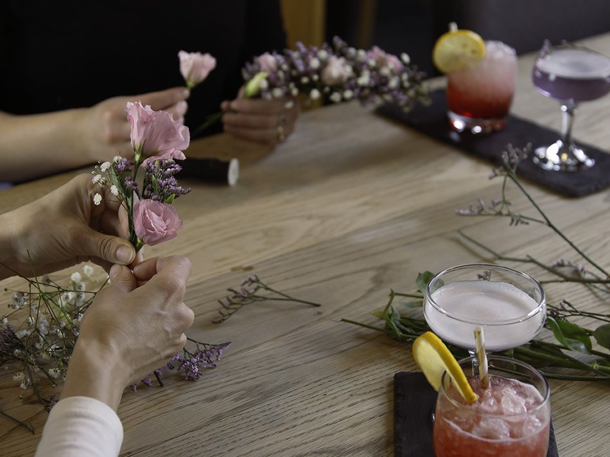 Mother’s Day Flower Crown & Cocktail Making