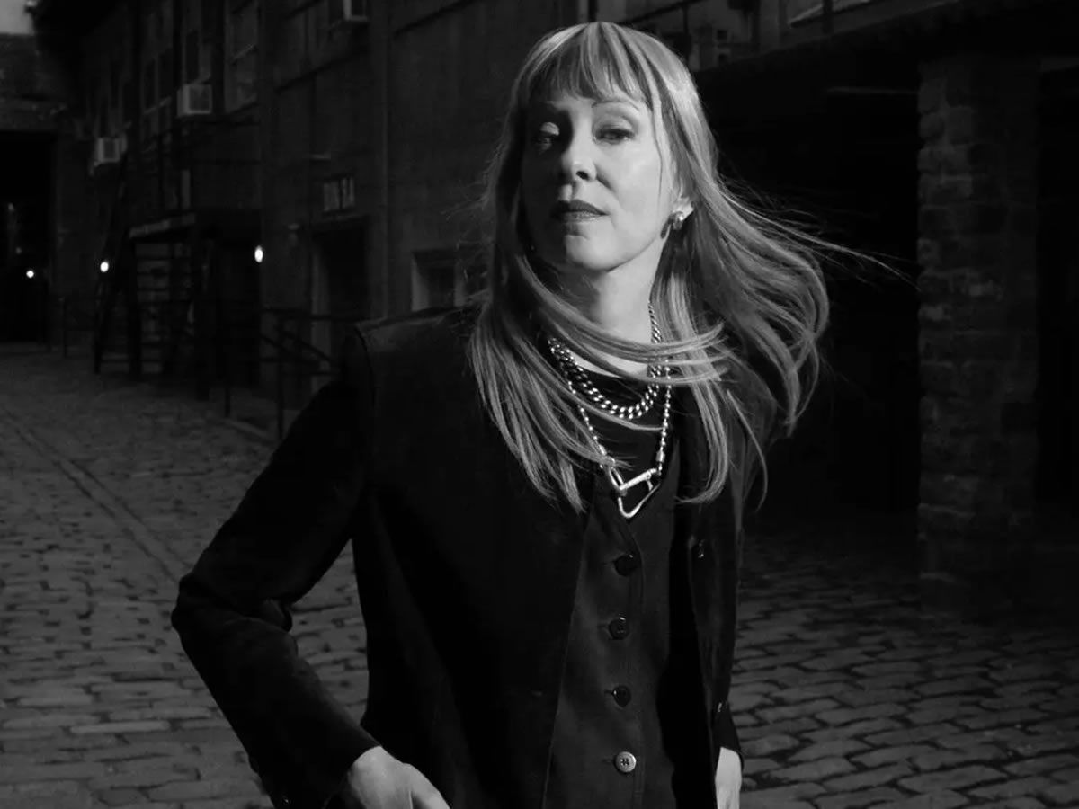 Suzanne Vega