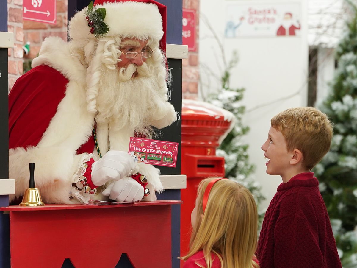 Santa’s Grotto at Dobbies Dunfermline