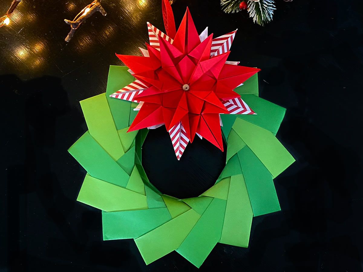 Origami Christmas Wreaths & Paper Snowflakes