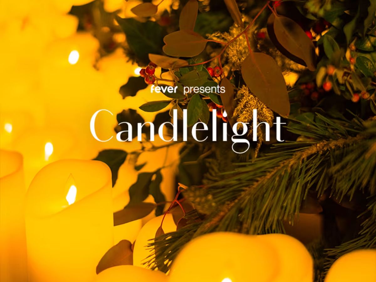 Candlelight: Christmas Classics